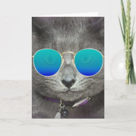 Tarjeta Gato de cumpleaños gris con gafas de sol
