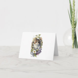 Tarjeta Gato de Tabby marrón con flores en blanco