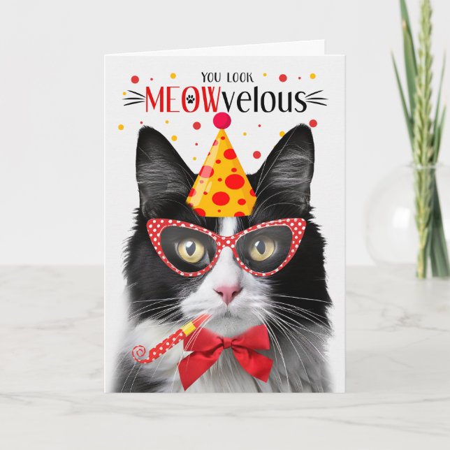 Tarjeta Gato de Tuxedo negro y blanco MEOWveloz cumpleaños (Anverso)