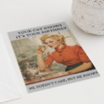 Tarjeta Gato gracioso sabe que es tu cumpleaños<br><div class="desc">Este diseño se puede personalizar mediante la opción Editar diseño. Es posible que tenga elementos de transferencia falsos y otros elementos. Póngase en contacto conmigo en colorflowcreations@gmail.com o utilice la opción de chat en la parte superior de la página si desea tener este diseño en otro producto o necesita ayuda....</div>