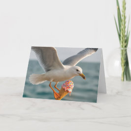 Tarjeta Gaviota de cumpleaños comiendo un cono de helado
