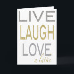 Tarjeta Glitzy de Hanukkah "Live Lauren Love a lat<br><div class="desc">Hanukkah "Live, Laugh, Love a Latke" Tarjeta de felicitación dorada/plateada con sobre blanco. Personalice borrando "Happy Chanukah" y añada su propia redacción eligiendo su estilo de fuente, color y tamaño favorito. Gracias por detenerse y ir de compras. ¡¡¡Mucho aprecio!!! ¡Feliz Hanukkah/Chanukah! Dimensiones: 5" x 7" (retrato) o 7" x 5"...</div>