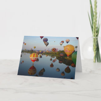 Tarjeta Globos en el agua