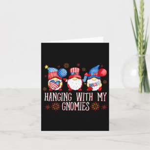 Tarjeta Gnomes Patrióticos Para El 4 De Julio Colgando Con