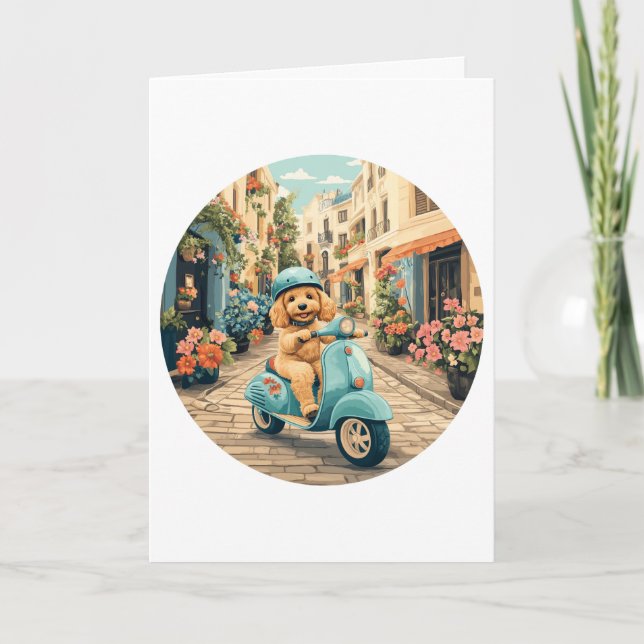 Tarjeta Goldendoodle Dog Riding Scooter Calles europeas (Anverso)