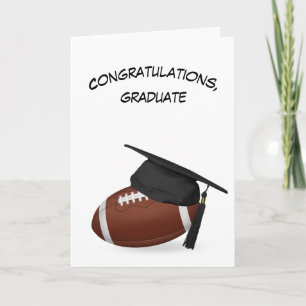 Tarjeta Gorrito de Graduación sobre un Balón de Fútbol