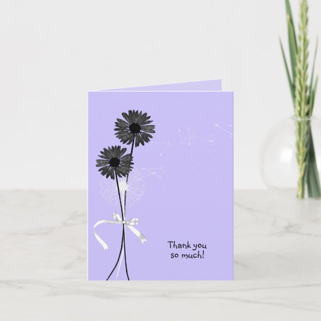 Tarjeta gracias daisies negros y dandelion sobre morado (Anverso)