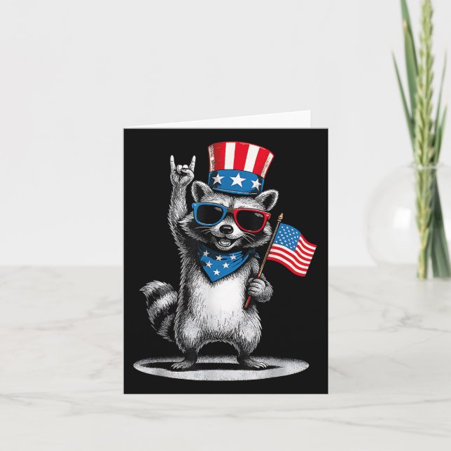 Tarjeta Graciosa Raccoon Sungles 4 De Julio Patriótico U (Anverso)