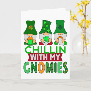 Tarjeta Gracioso Chillin con mis gnomies Día de St Patrick