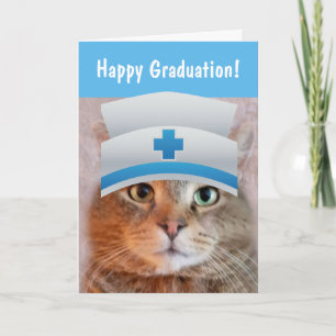 Tarjeta Graduación divertida del gato de la enfermera