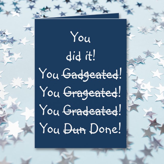 Tarjeta Graduación divertida mal ortografía Felicitaciones (Funny Misspelling Graduation Congratulations Humor Card)