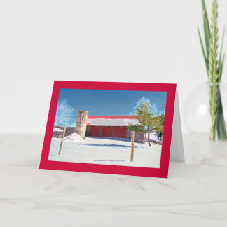 Tarjeta Granero de madera, puertas rojas, silo y cerca