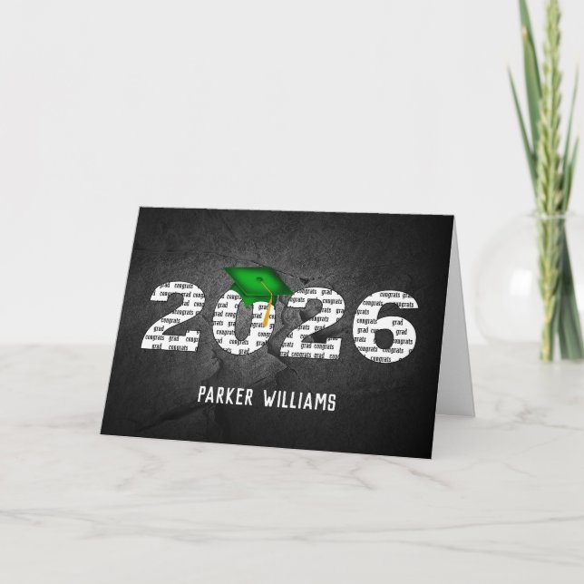 Tarjeta Green 2025 Graduation Cap On Black Rock (Anverso)