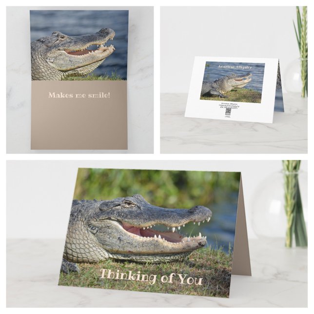 Tarjeta Grinning Gator Thinking of You Grey (Pensando en t (Subido por el creador)