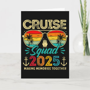 Tarjeta Grupo familiar de Cruise Squad 2025 con atuendo a 