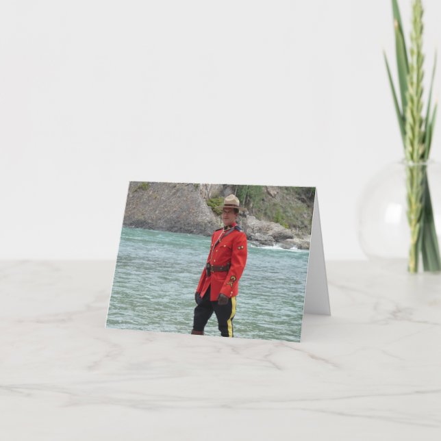 Tarjeta Guapo Mountie Feliz Día de Canadá Foto Divertida (Anverso)