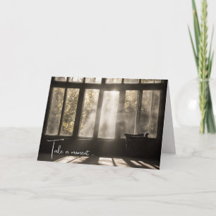 Tarjeta Habitación Soleada Con Silla Vacía