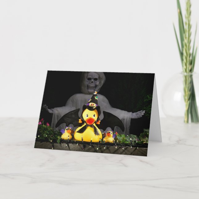 Tarjeta Halloween Bat Ducky Woman Protege y defiende (Anverso)