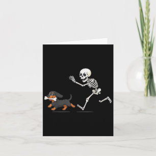 Tarjeta Halloween Dachshund Gracioso Skeleton persiguiendo
