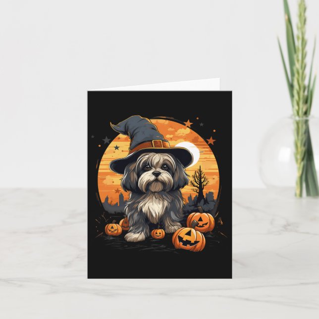 Tarjeta Halloween de bruja de perro apso de Lhasa (Anverso)