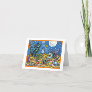 TARJETA HALLOWEEN DE RAKING DE GATOS BLANCOS Y NEG