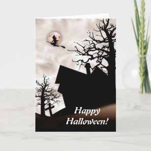 Tarjeta Halloween es una casa embrujada con bruja en la ha