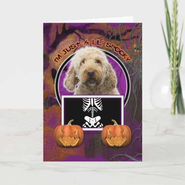 Tarjeta Halloween - Just a Lil Spooky - Golden Doodle (Anverso)