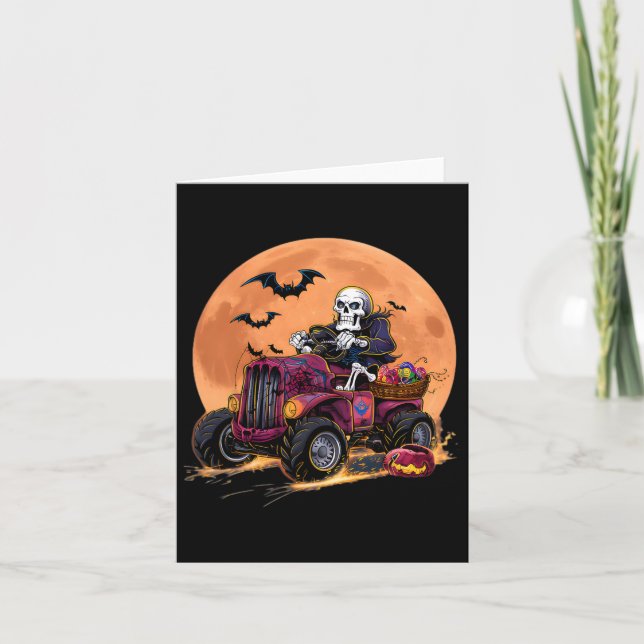 Tarjeta Halloween Skeleton Riding Monster Truck Toddler Bo (Anverso)