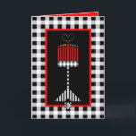 Tarjeta Hanukkah Love<br><div class="desc">Este elegante hanukkiah,  en su mayoría blanco y negro y rojo,  presenta una gran luz de color arcoiris que desprende la llama central durante esta alegre temporada. El interior está bordeado y coordinado para el placer de escribir. ¡Chag Chanukkah SameaCh! ~ karyn</div>