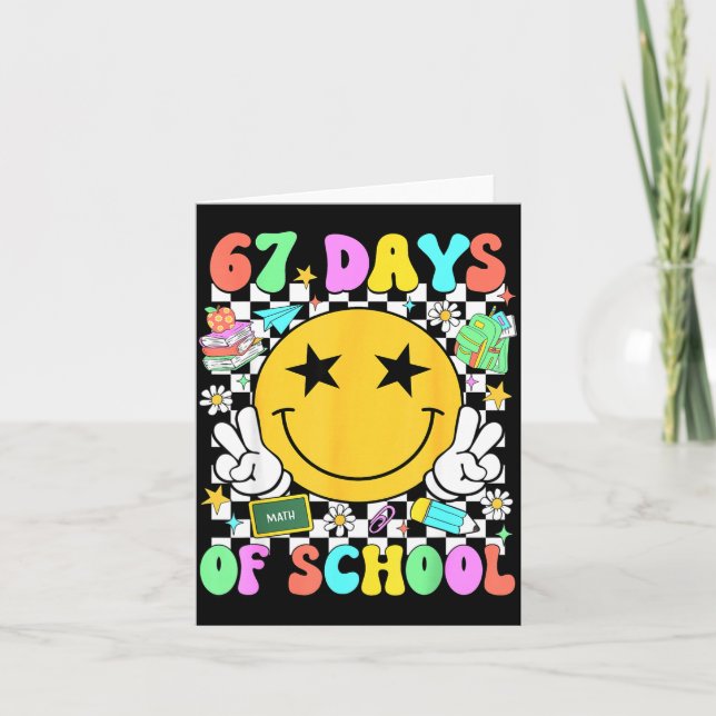 Tarjeta Happy 67th Day Of School Vibes Smile Face 67 Days  (Anverso)