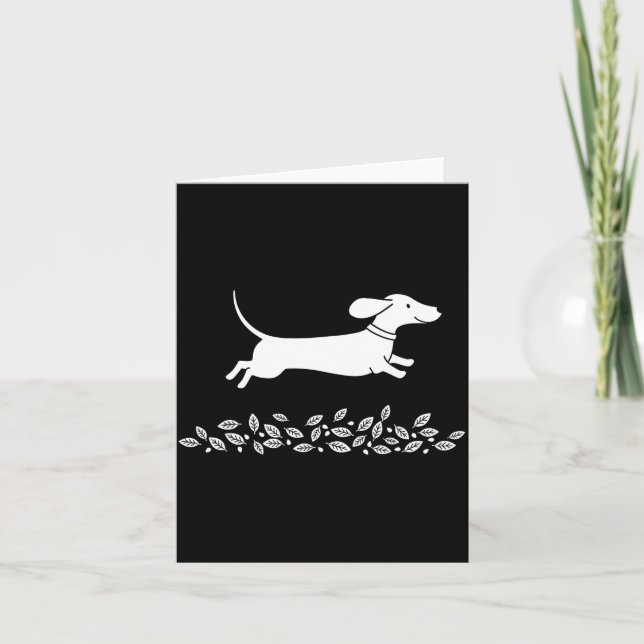 Tarjeta Happy Dachshund With Autumn Leaves For Pet Lovers  (Anverso)