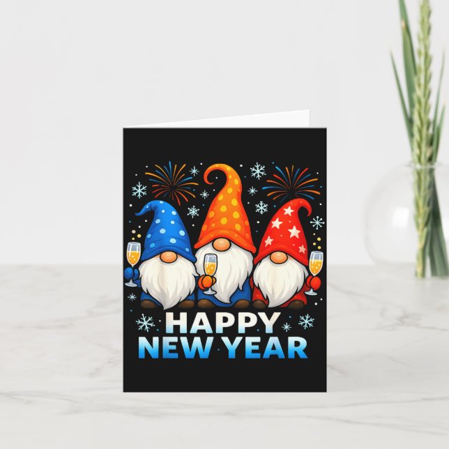 Tarjeta Happy New Year 2026 Gnomes Matching Family New Yea (Anverso)