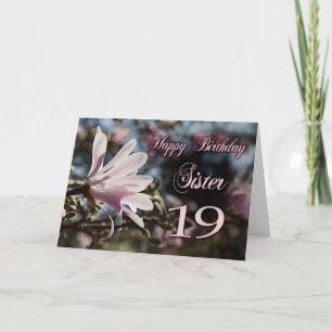 Tarjeta Hermana 19º cumpleaños con magnolia