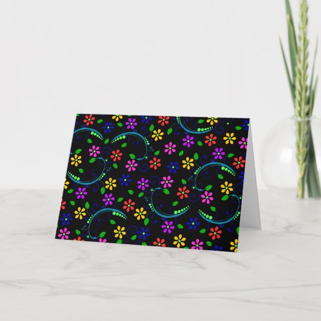 Tarjeta Hermoso diseño floral sobre fondo negro (Anverso)