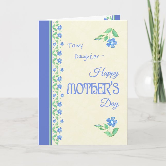 Tarjeta Hija floral de perwinkle azul del día de la madre (Anverso)