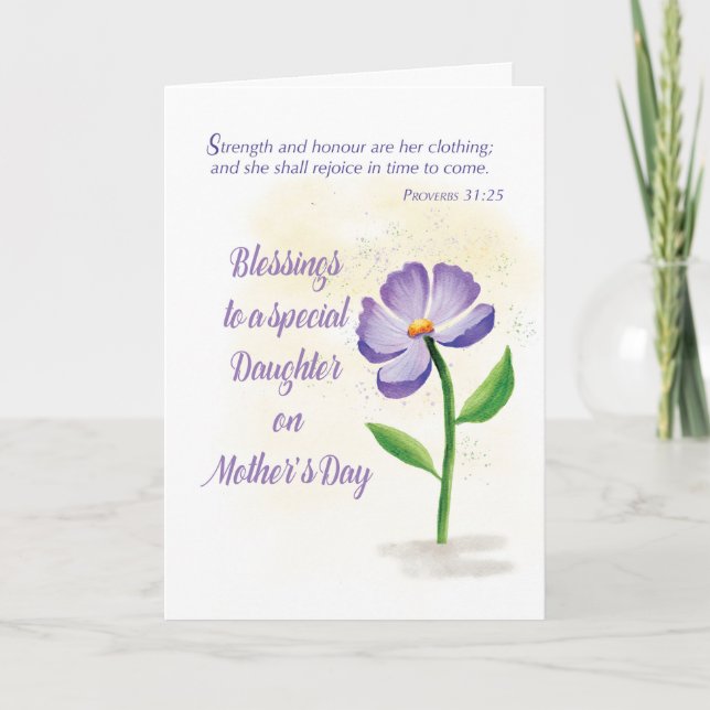 Tarjeta Hija sobre Día de la Madre bendiciendo flores viol (Anverso)