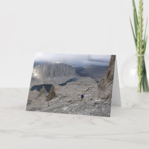 Tarjeta Hiker solitario, gard de saludo en blanco