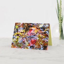 Tarjeta Hojas coloridas dan forma a reflexiones de árboles