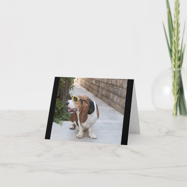 Tarjeta Hound Basset con gafas de sol (Anverso)