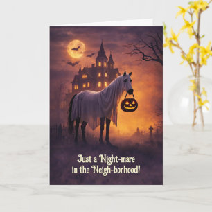 Tarjeta Humor de Halloween con caballo haciendo 'trick or