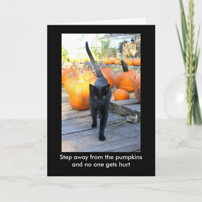Tarjeta Humor de Halloween del gato del Guardian de calaba (Anverso)