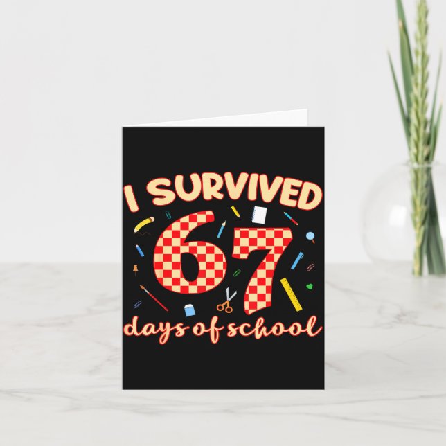 Tarjeta I Survived 67 Days Of School Funny Meme Student Te (Anverso)