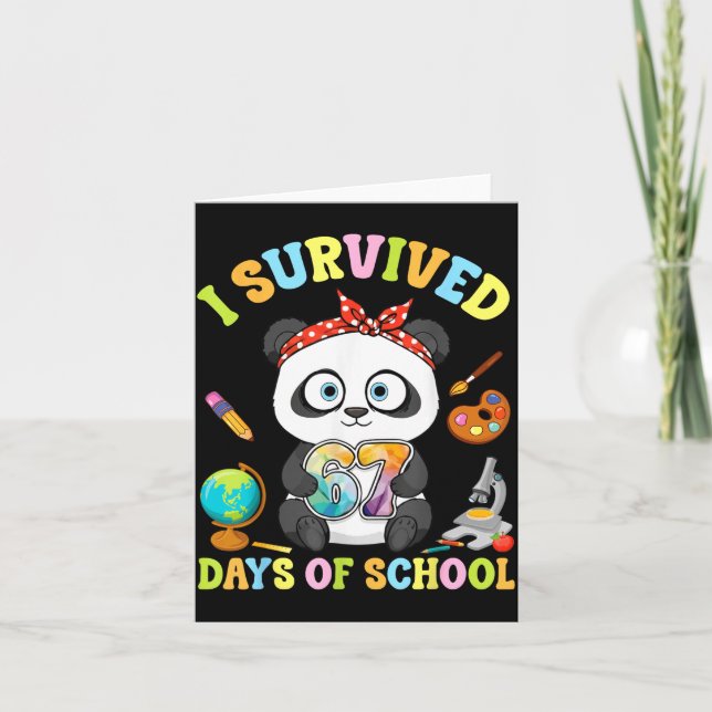 Tarjeta I Survived Six Seven Days Of School Cute Panda Stu (Anverso)