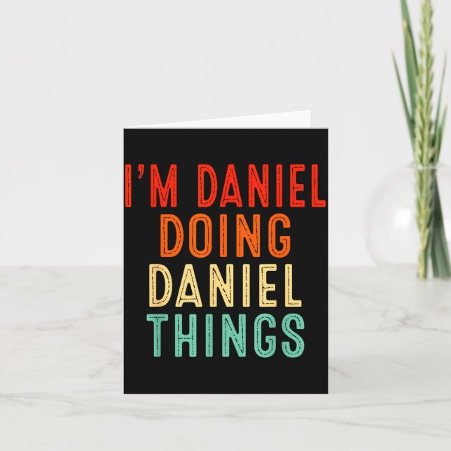 Tarjeta I'm Daniel Doing Daniel Things Funny Christmas Ide (Anverso)