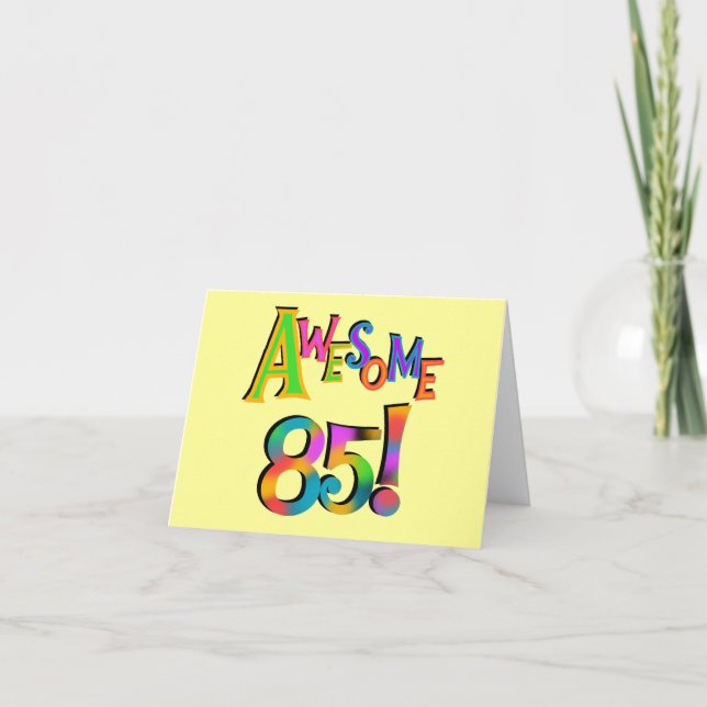 Tarjeta Impresionantes camisetas de cumpleaños 85 y regalo (Anverso)