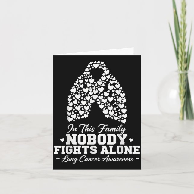 Tarjeta In This Family Nobody Fights Alone Lung Cancer Shi (Anverso)