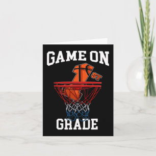 Tarjeta Juego En El Baloncesto De Primer Grado De Vuelta A