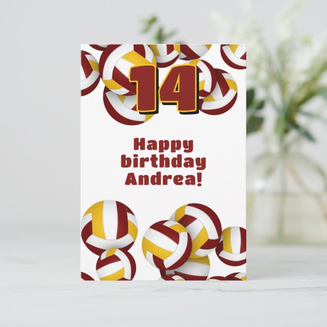 Tarjeta jugador de voleibol feliz cumpleaños maroon oro (Anverso de pie)