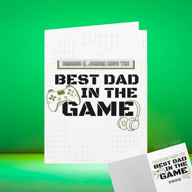 Tarjeta Jugar al mejor papá en el juego plegado personaliz (Best Dad in the Game Black, White, Grey Video Game Folding Greeting Card for Birthday / Father's Day)