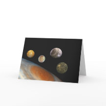 Júpiter y cuatro lunas satélites Galileas